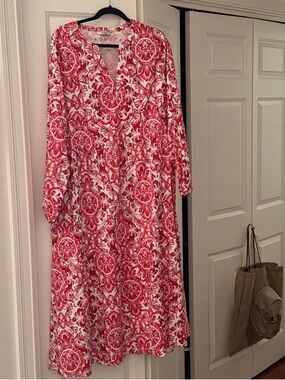 Red and White Printed Maxi Dress with Long Sleeves